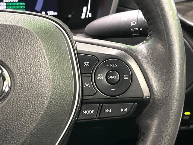 TOYOTA COROLLA CROSS HYBRID 2024 Image 31