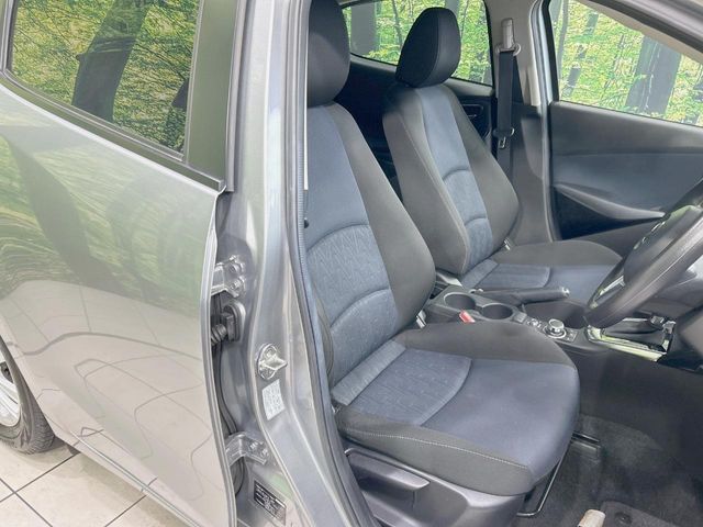 MAZDA DEMIO 2015 Image 31