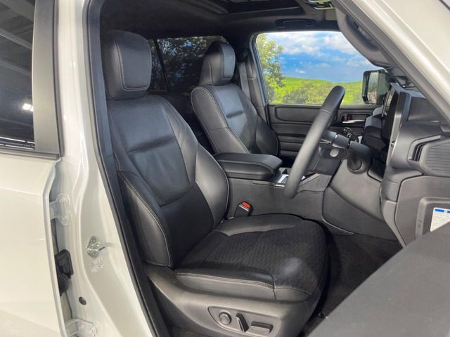 TOYOTA LANDCRUISER 250 2024 Image 31