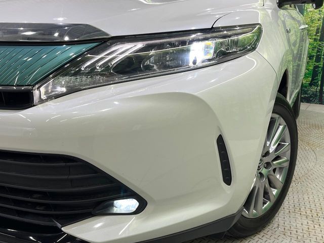 TOYOTA HARRIER HYBRID 2017 Image 31