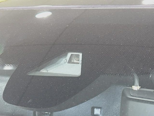 HONDA VEZEL 2017 Image 31