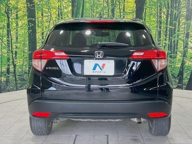 HONDA VEZEL 2017 Image 31