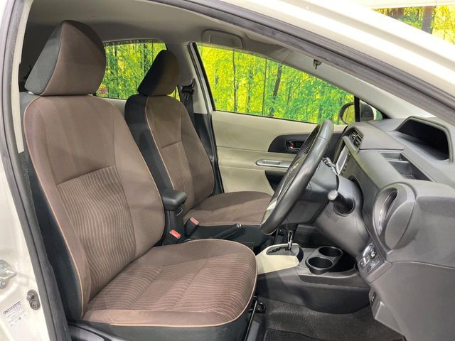 TOYOTA AQUA 2013 Image 31