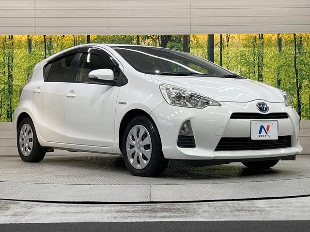 TOYOTA AQUA 2013 Image 31