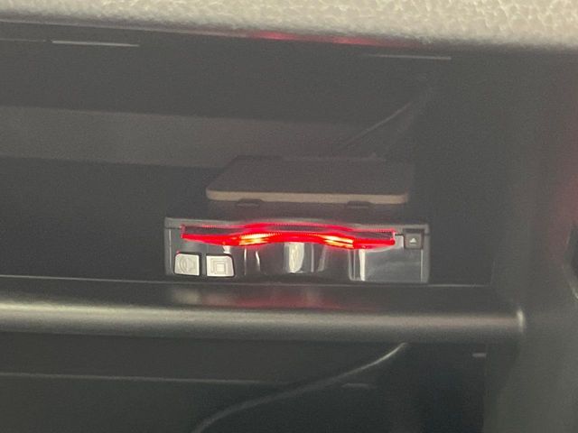 MITSUBISHI OUTLANDER PHEV 2018 Image 31