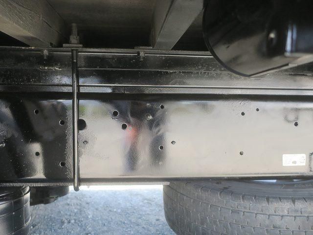 HINO PROFIA 2016 Image 31