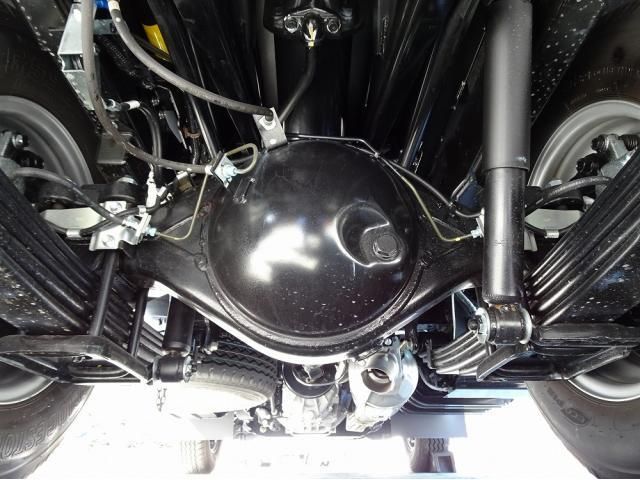 ISUZU ELF 2026 Image 31