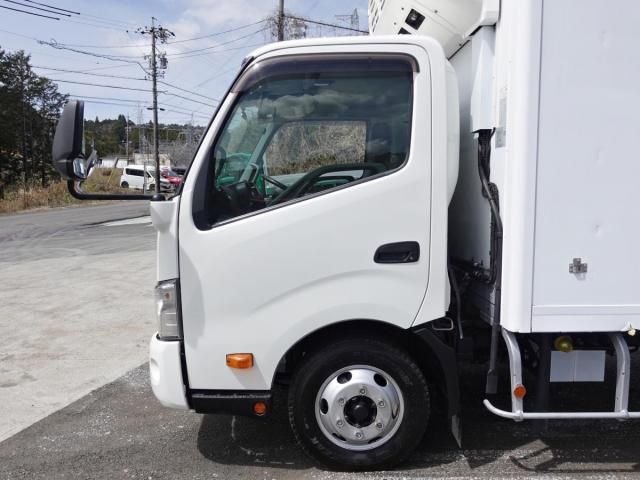 HINO DUTRO 2020 Image 31