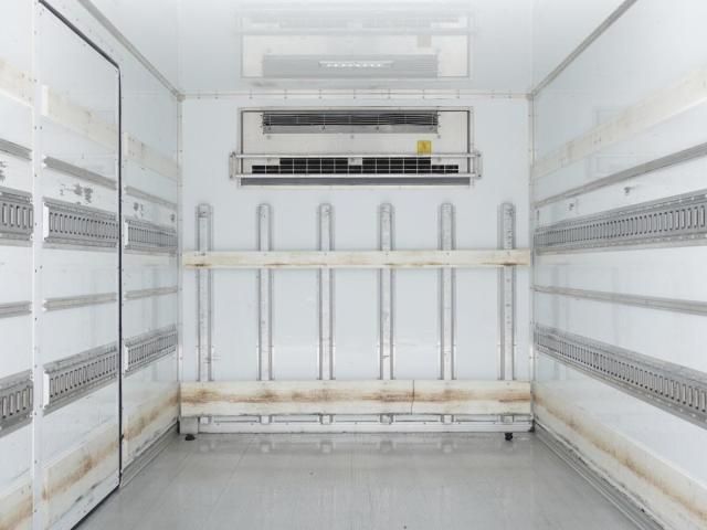 HINO DUTRO 2020 Image 31