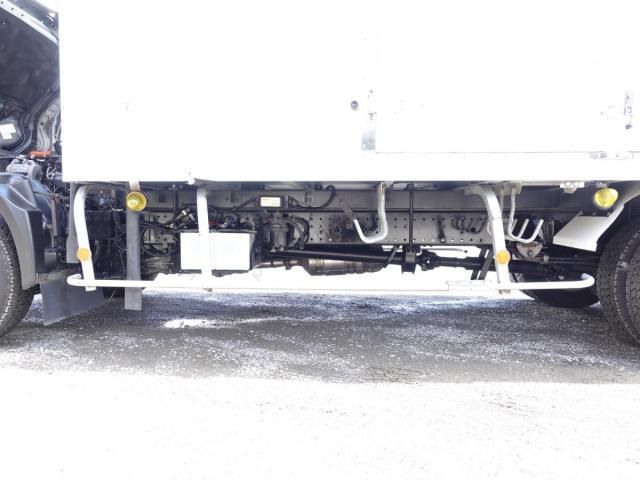 HINO DUTRO 2020 Image 31