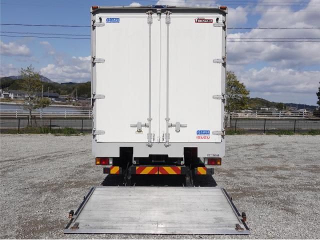 ISUZU FORWARD 2015 Image 31