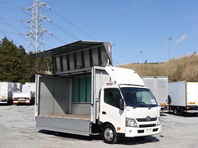 TOYOTA DYNA 2014 Image 31