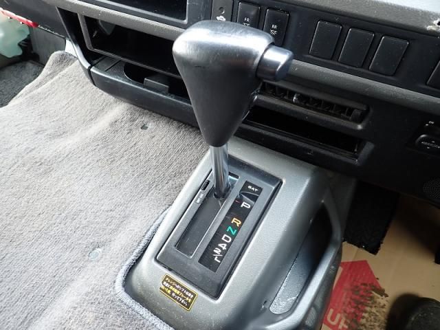 HINO LIESSE 2017 Image 31