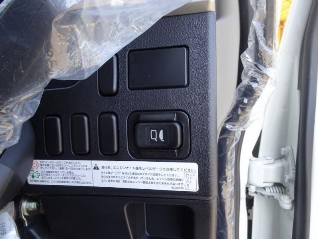 MITSUBISHI FUSOU FIGHTER 2025 Image 31