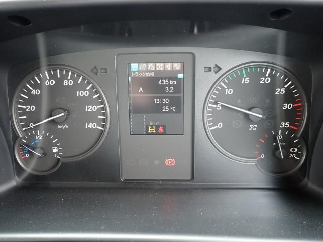 MITSUBISHI FUSOU FIGHTER 2025 Image 31