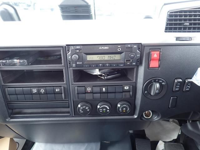 MITSUBISHI FUSOU FIGHTER 2025 Image 31