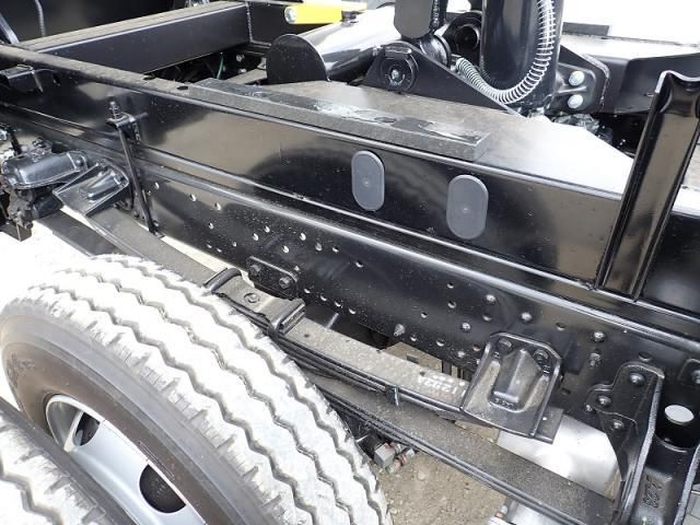 MITSUBISHI FUSOU FIGHTER 2025 Image 31