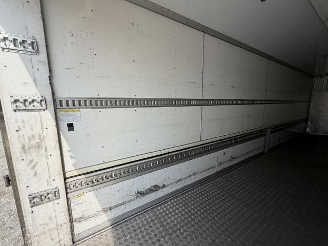 ISUZU GIGA 2019 Image 31