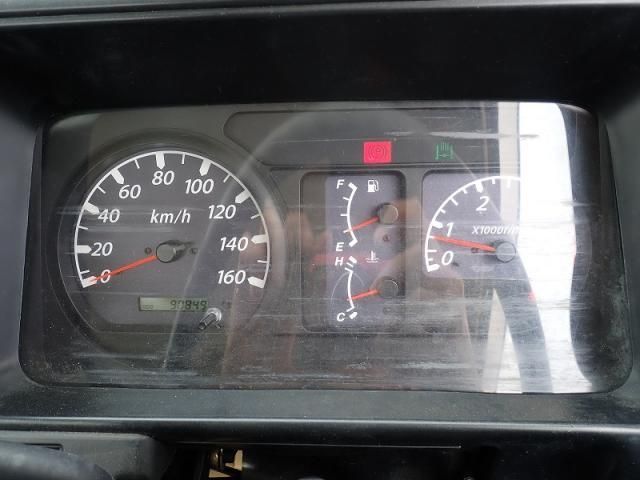 NISSAN ATLAS 2004 Image 31