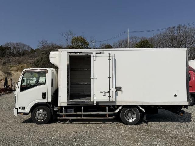ISUZU ELF 2015 Image 31