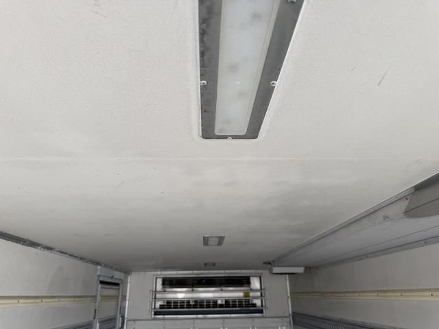 ISUZU ELF 2015 Image 31