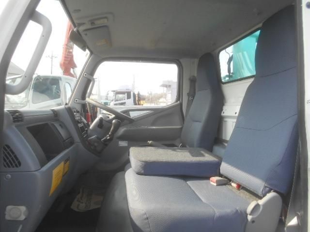 MITSUBISHI CANTER 2008 Image 31