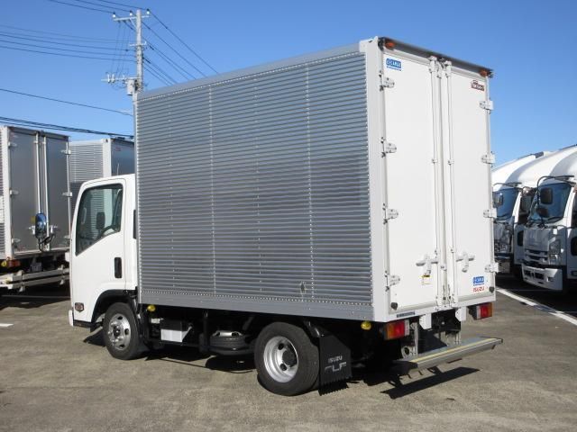 ISUZU ELF 2019 Image 31