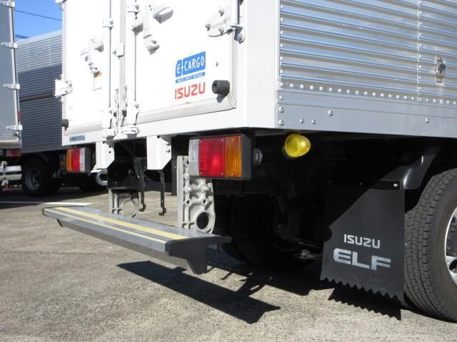 ISUZU ELF 2019 Image 31