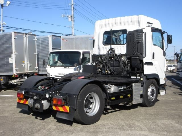 ISUZU GIGA 2018 Image 31