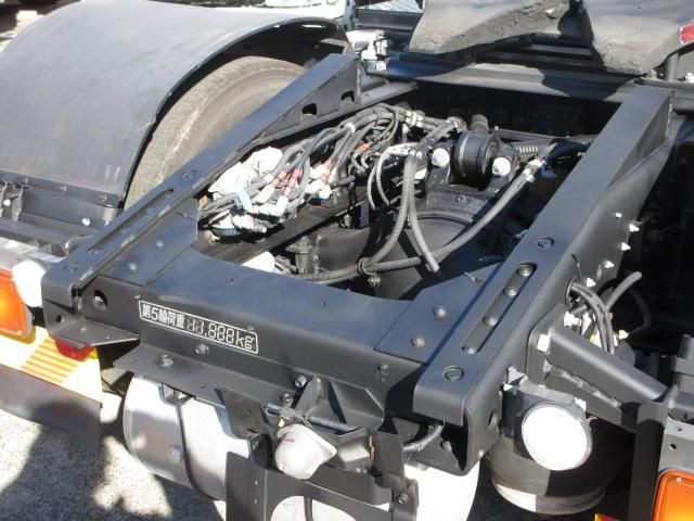 ISUZU GIGA 2018 Image 31