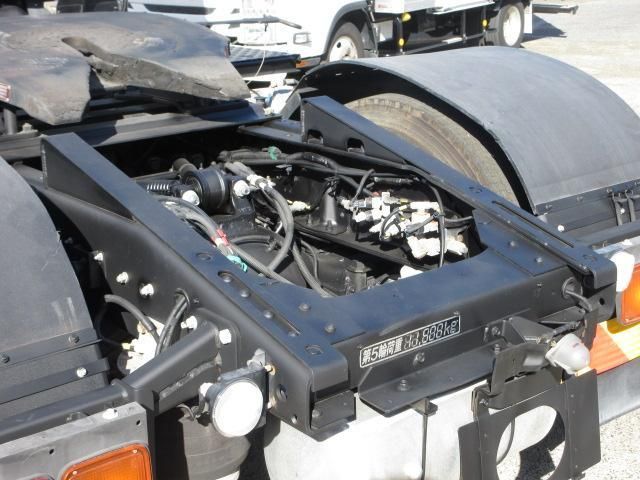 ISUZU GIGA 2018 Image 31