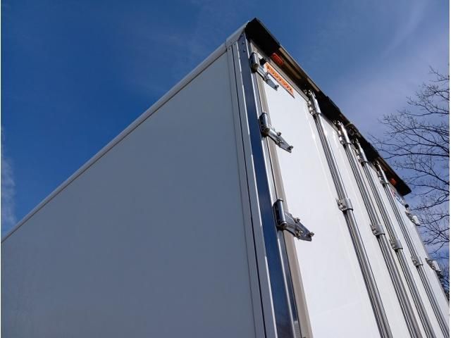 MITSUBISHI FUSOU SUPER GREAT 2019 Image 31