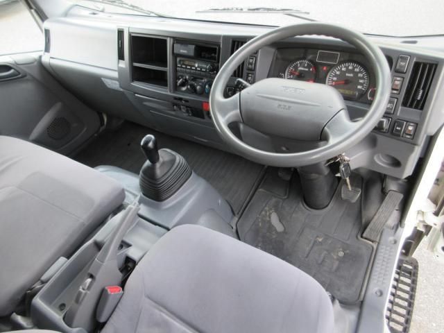 ISUZU ELF 2012 Image 31