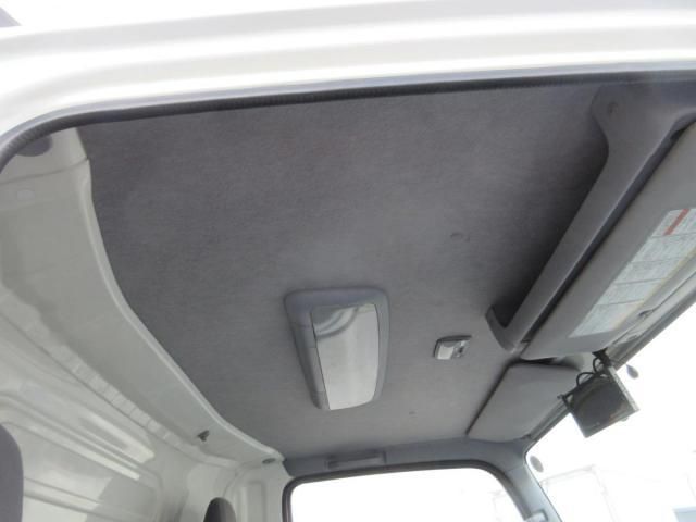 ISUZU ELF 2012 Image 31