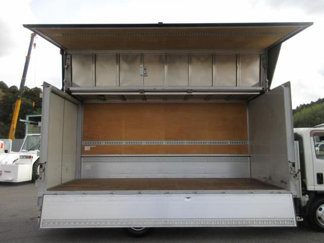 ISUZU ELF 2012 Image 31