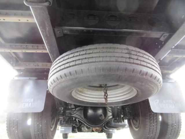 ISUZU ELF 2012 Image 31