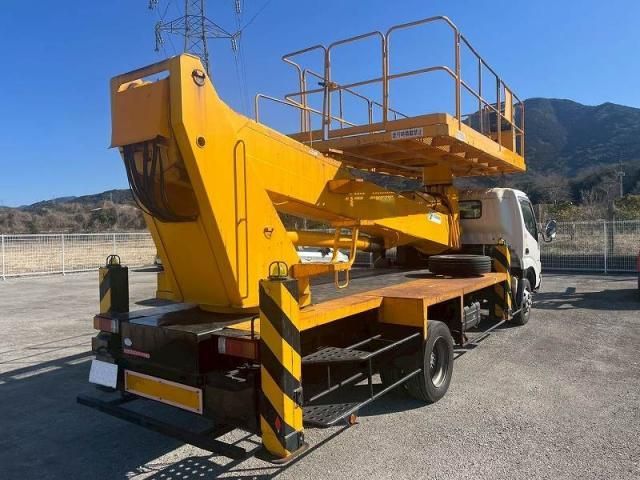 HINO DUTRO 2009 Image 31