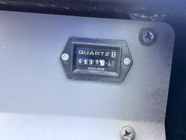 HINO DUTRO 2010 Image 31