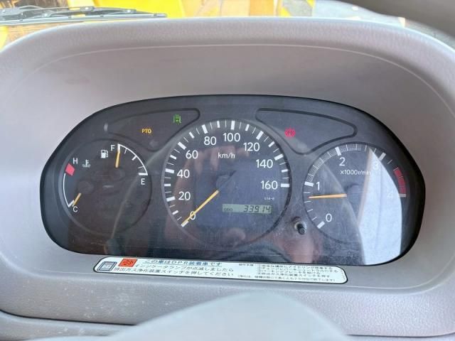 HINO DUTRO 2010 Image 31