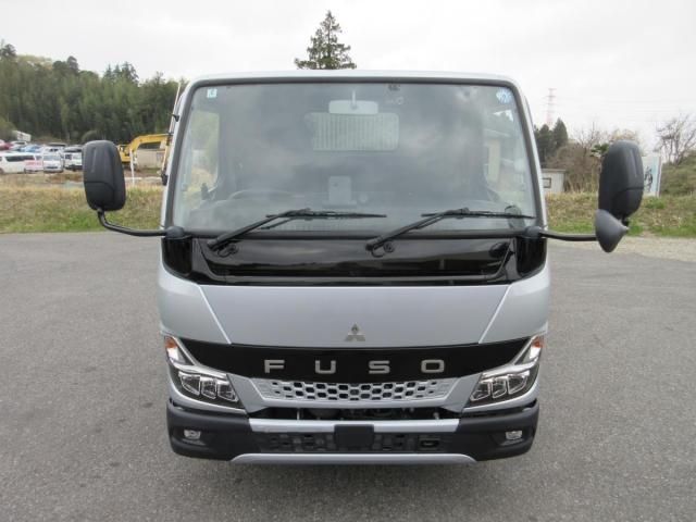 MITSUBISHI CANTER 2023 Image 31