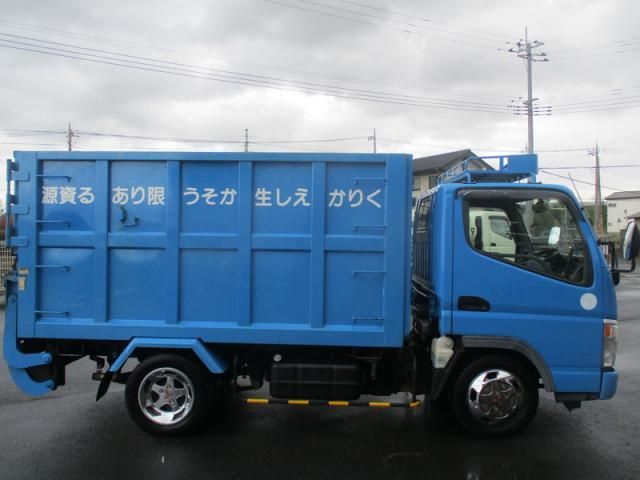 MITSUBISHI CANTER 2003 Image 31