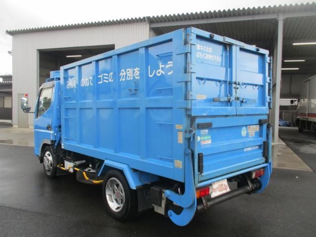 MITSUBISHI CANTER 2003 Image 31