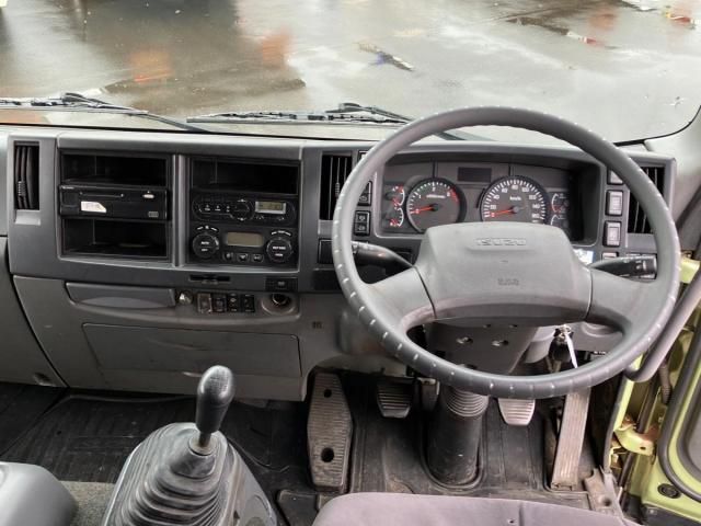 ISUZU FORWARD 2016 Image 31