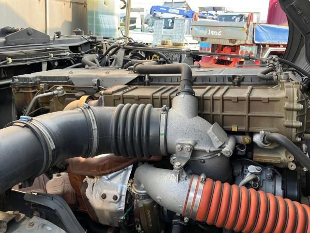 MITSUBISHI FUSOU SUPER GREAT 2016 Image 31