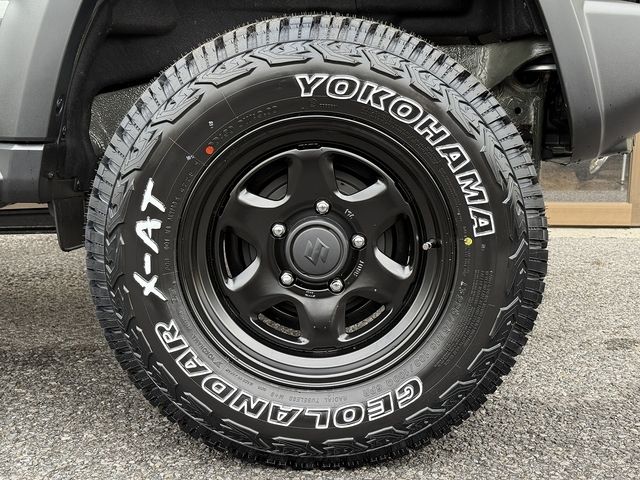 SUZUKI JIMNY NOMADE 2025 Image 31