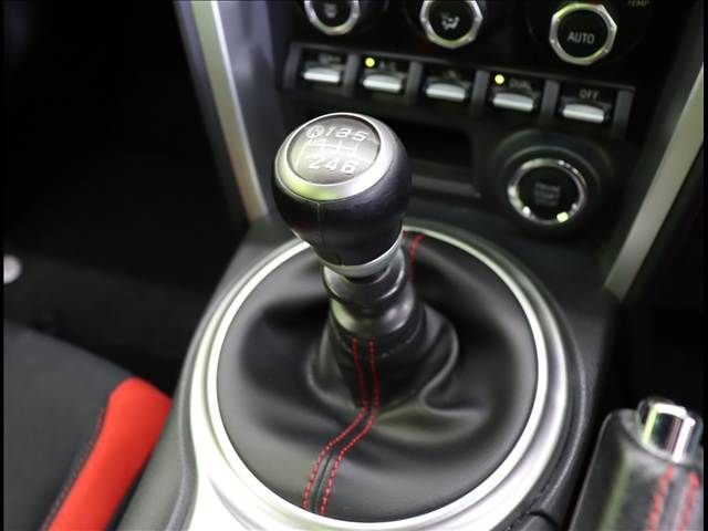 TOYOTA 86 2019 Image 31