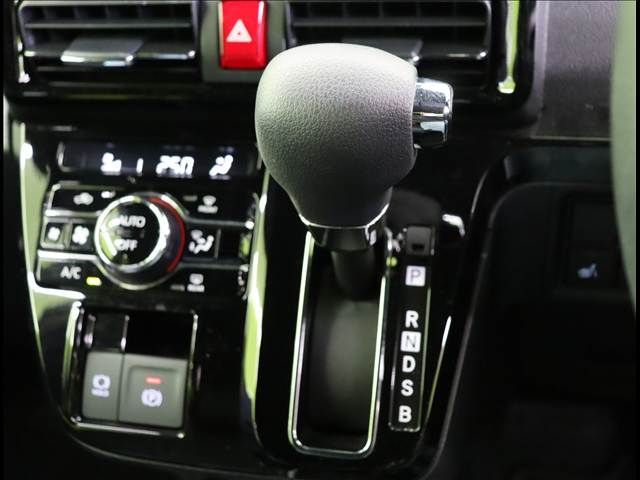 DAIHATSU TANTO CUSTOM 2025 Image 31