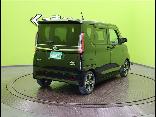 NISSAN ROOX 2023 Image 31