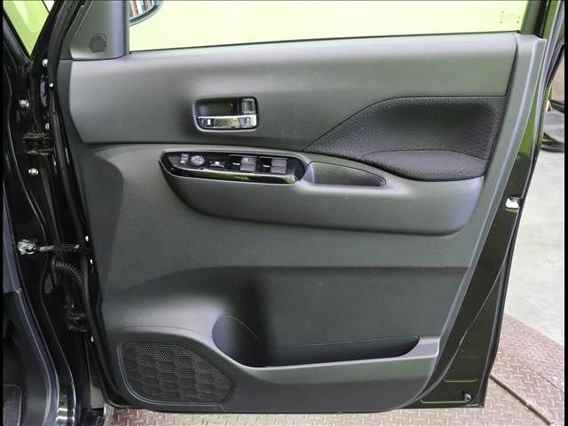 NISSAN ROOX 2023 Image 31