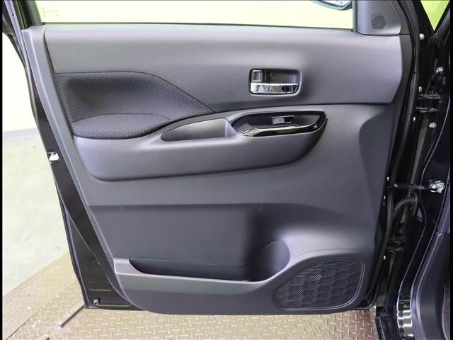 NISSAN ROOX 2023 Image 31